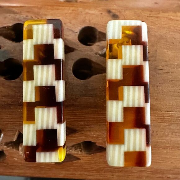 Nat + Noor checkered pattern earrings - Picture 6 of 9